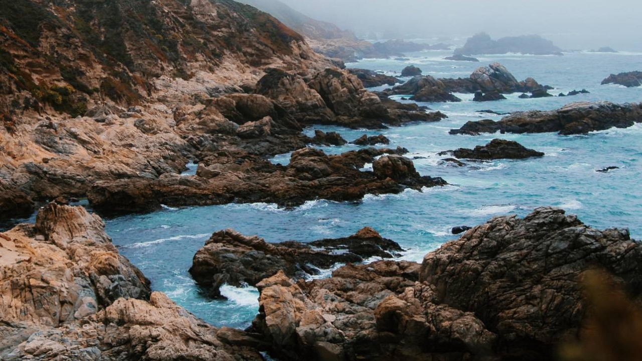 Обои древесина, картинная рамка, вода, гидроресурсы, природный ландшафт в разрешении 1280x720