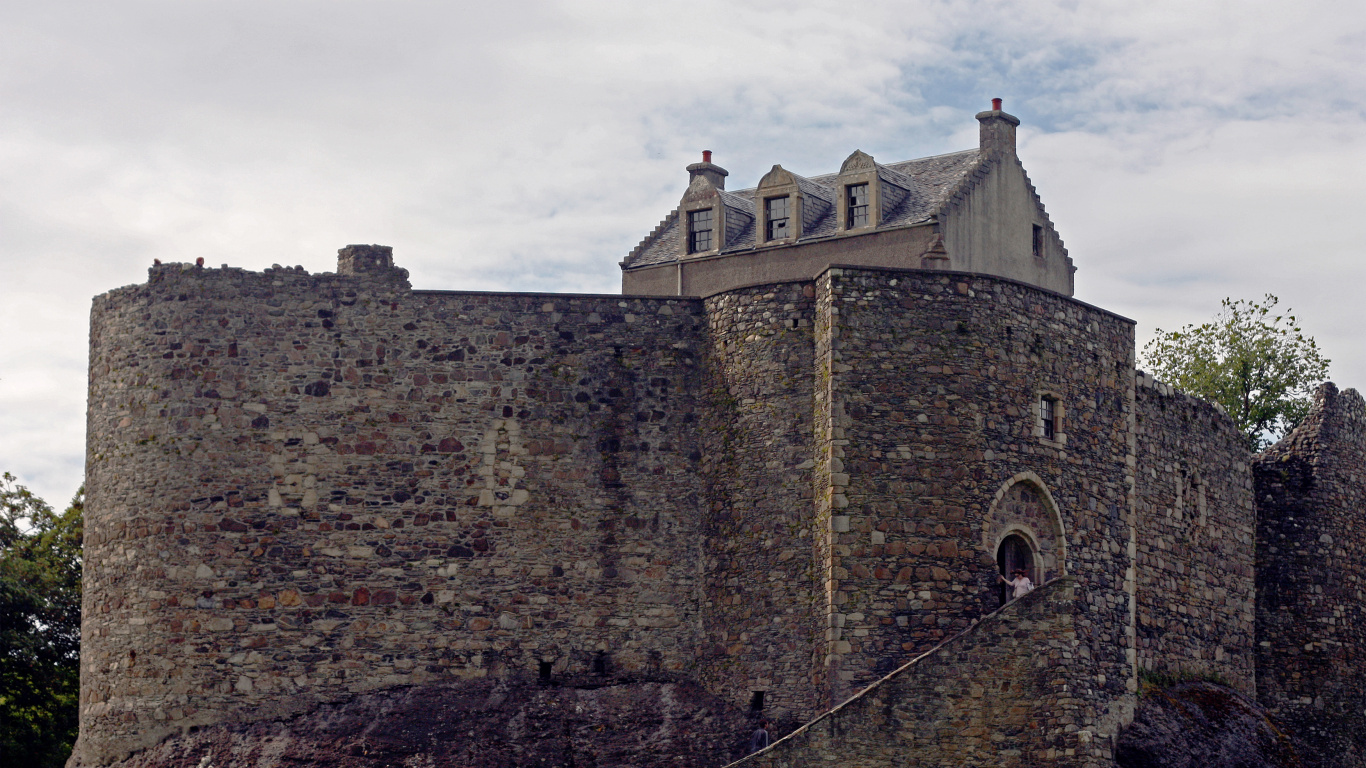 Обои Замок Данстаффнэйдж, замок, развалины, фортификация, средневековая архитектура в разрешении 1366x768