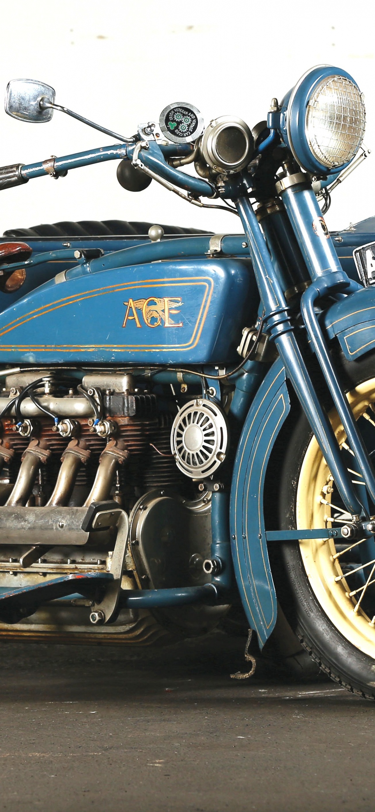 Обои авто, мотоцикл, Indian, спица, автомобильные шины в разрешении 1242x2688