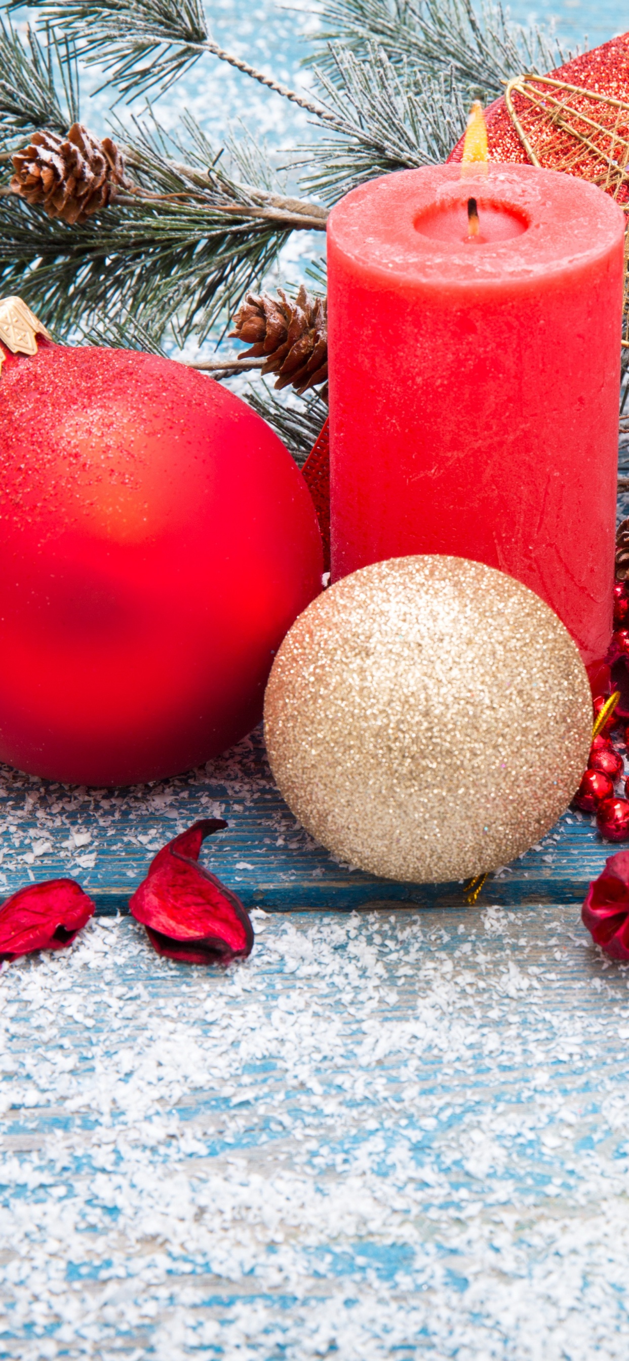 Обои Новый год, Рождественский день, Рождественские украшения, рождественский орнамент, пихта в разрешении 1242x2688