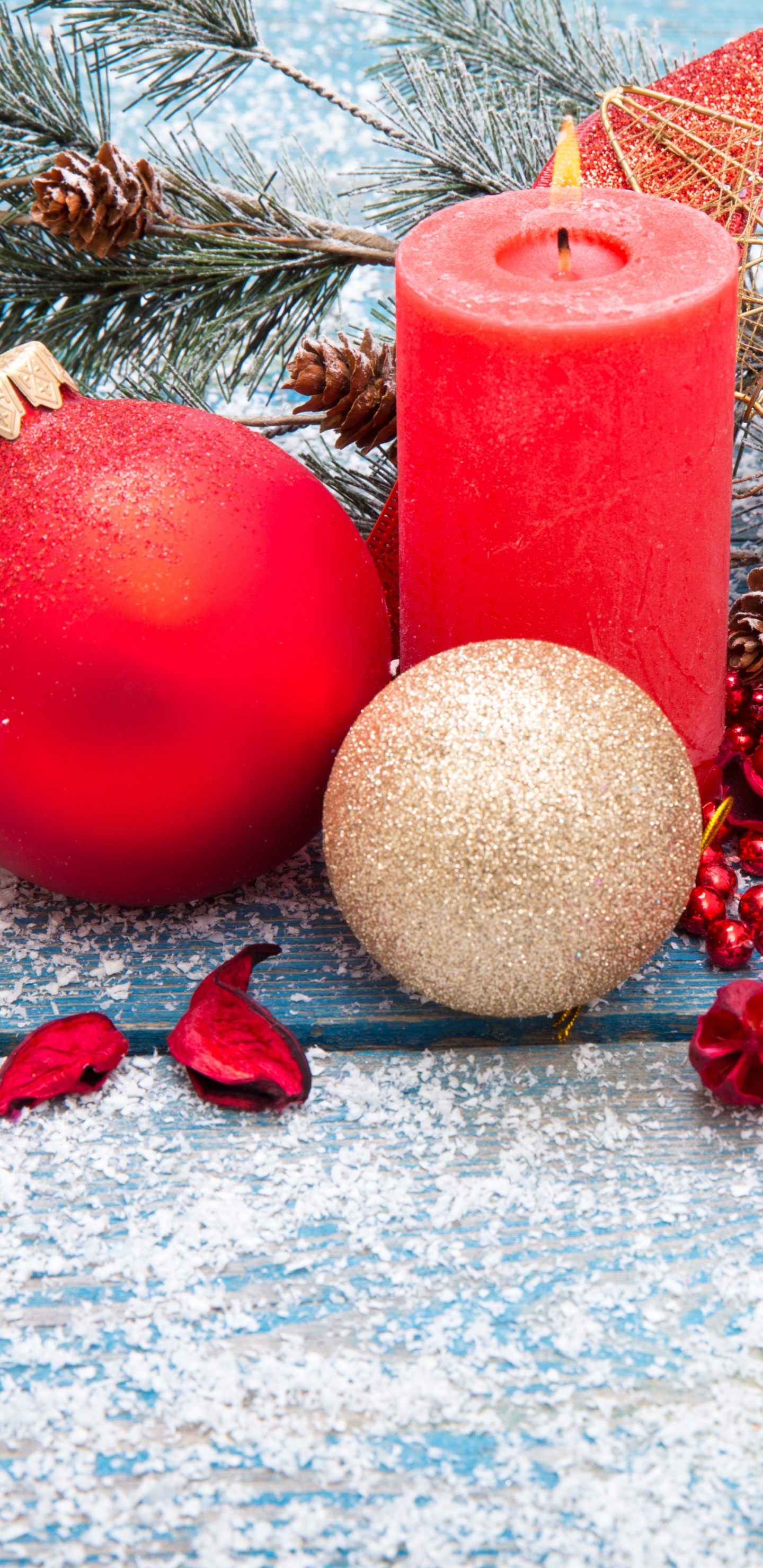 Обои Новый год, Рождественский день, Рождественские украшения, рождественский орнамент, пихта в разрешении 1440x2960