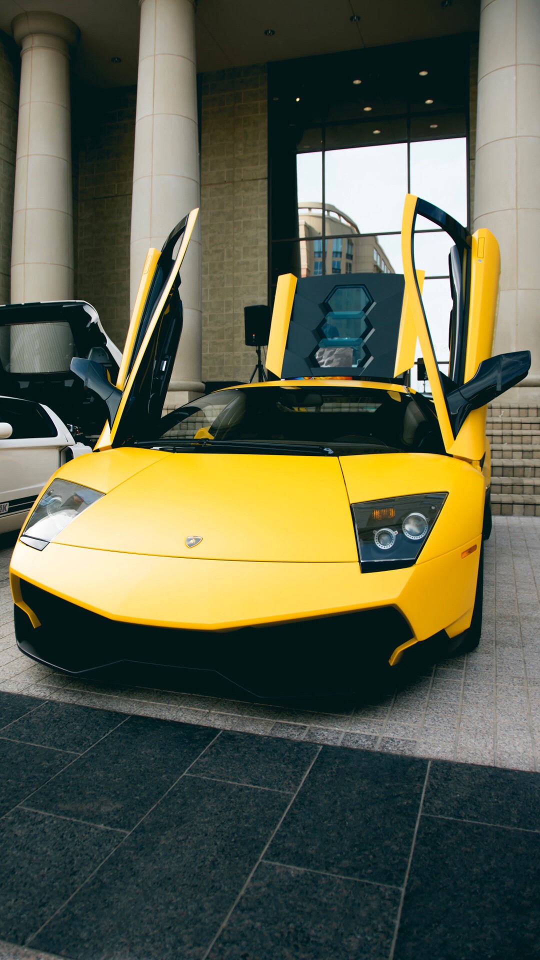 Обои Lamborghini Murcilago, легковые автомобили, Ламборджини, суперкар, капюшон в разрешении 1080x1920