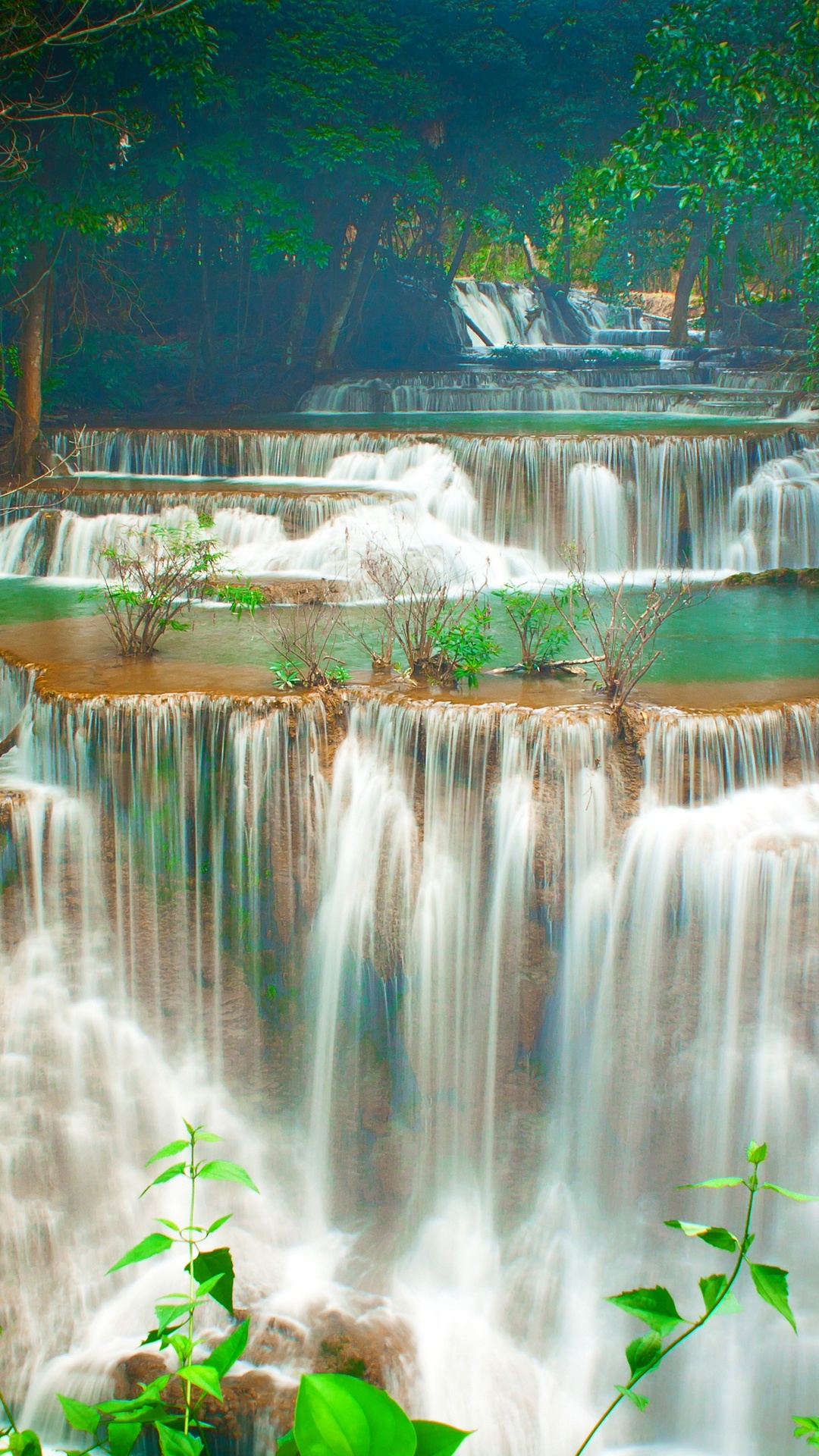 Обои водопад хуай мае хамин, канчанабури, водопад, природа, зеленый в разрешении 1080x1920