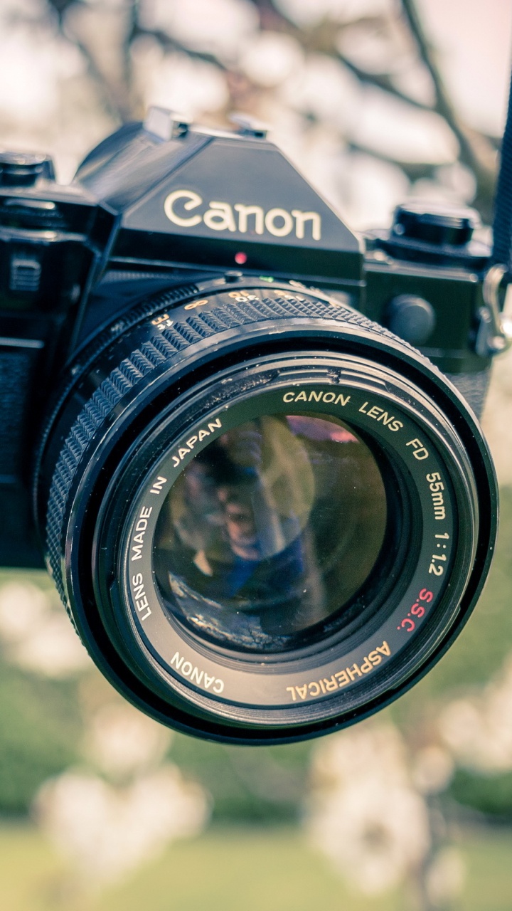Обои камера, цифровые зеркальные, Canon, объектив камеры, оптика камеры в разрешении 720x1280