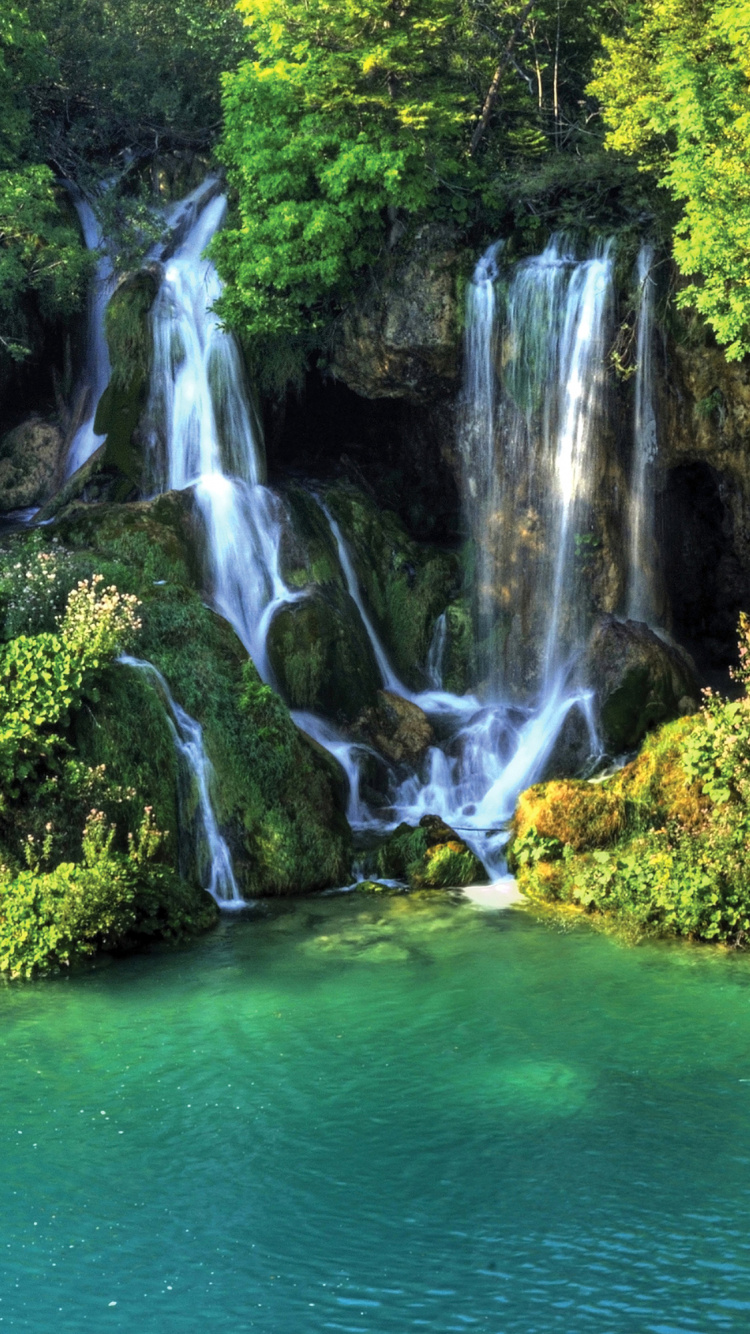 Обои водопад, фреска, водоем, гидроресурсы, природный ландшафт в разрешении 750x1334