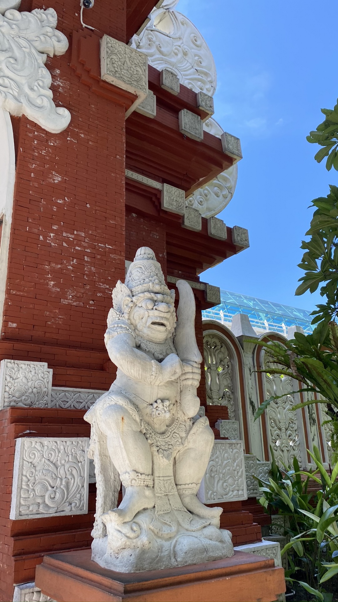 Обои статуя, резьба по камню, классическая скульптура, скульптура, резьба в разрешении 1080x1920