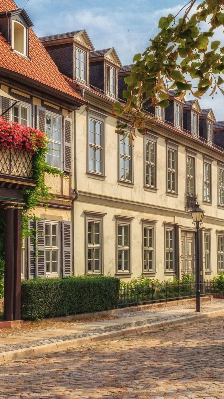 Обои Хаус, свойство, городок, соседство, родина в разрешении 750x1334