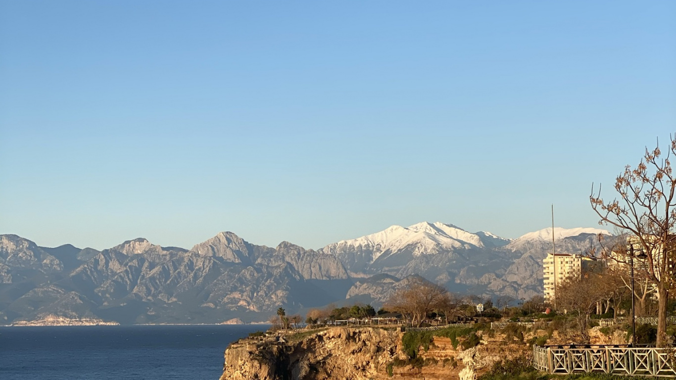 Обои VIP-трансфер Аликанте, вода, гора, растение, лазурный в разрешении 1366x768