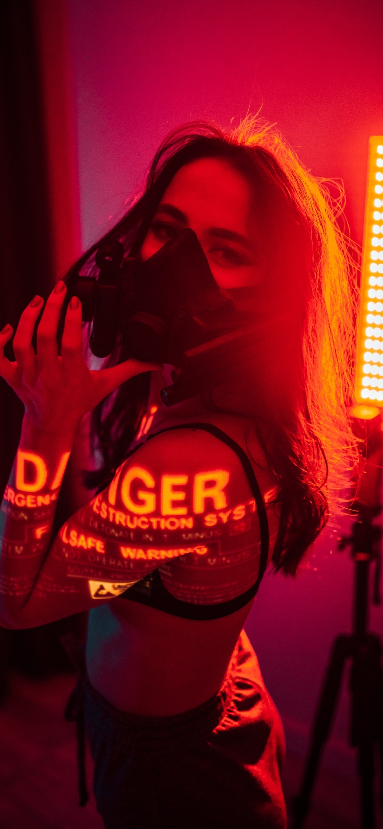 Обои новее, светоизлучающий диод, креативная реклама, не называй меня сумасшедшим, smd светодиодный модуль в разрешении 1242x2688