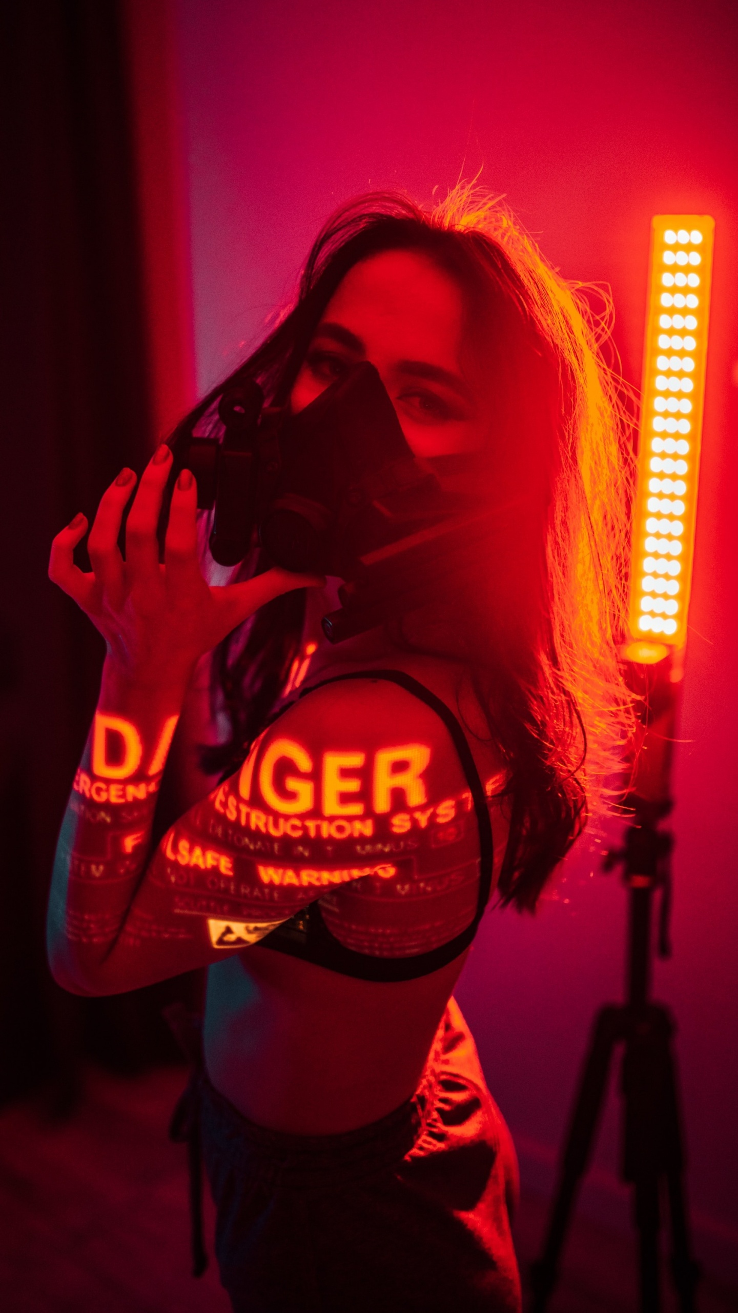 Обои новее, светоизлучающий диод, креативная реклама, не называй меня сумасшедшим, smd светодиодный модуль в разрешении 1440x2560