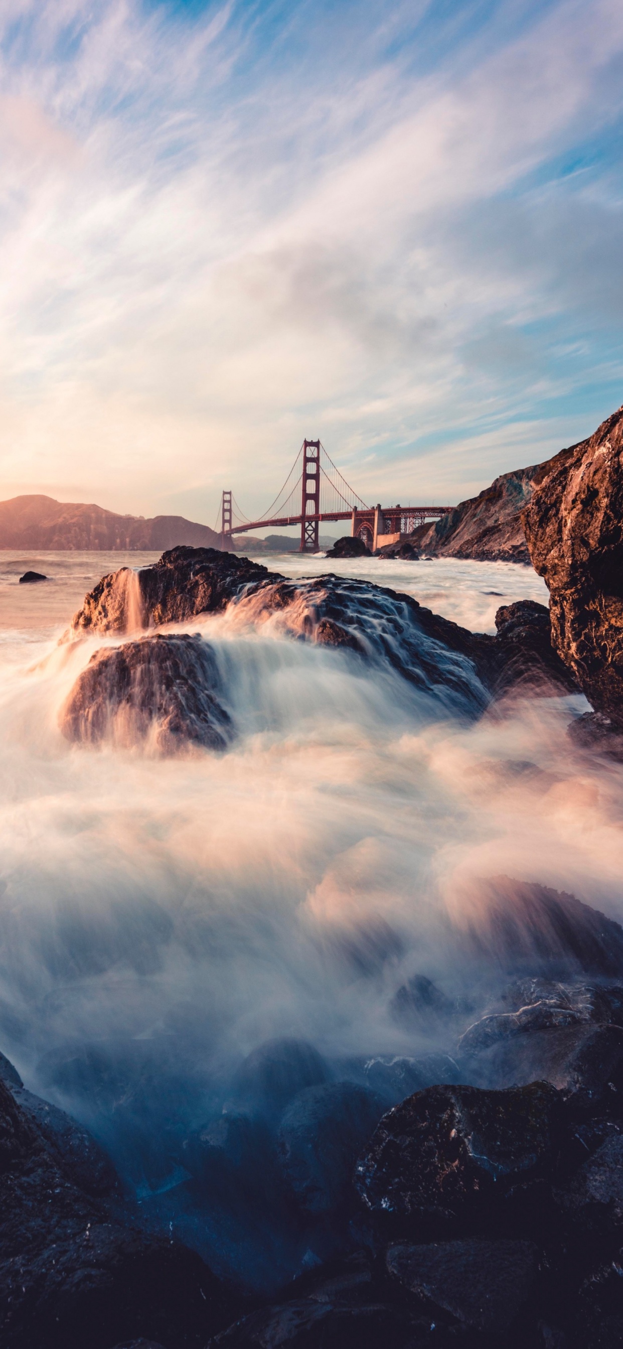 Обои золотой технический тв, цифровое телевидение, телевидение, вода, облако в разрешении 1242x2688