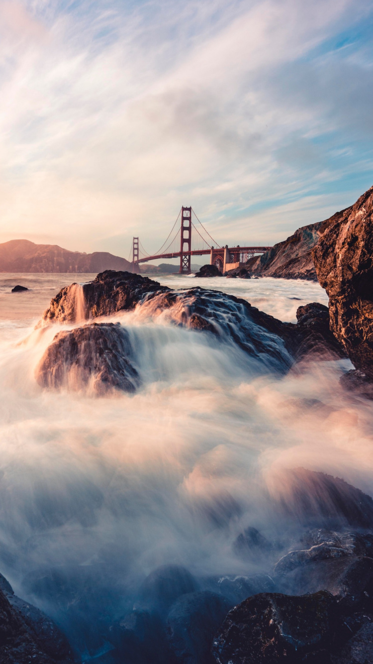 Обои золотой технический тв, цифровое телевидение, телевидение, вода, облако в разрешении 750x1334