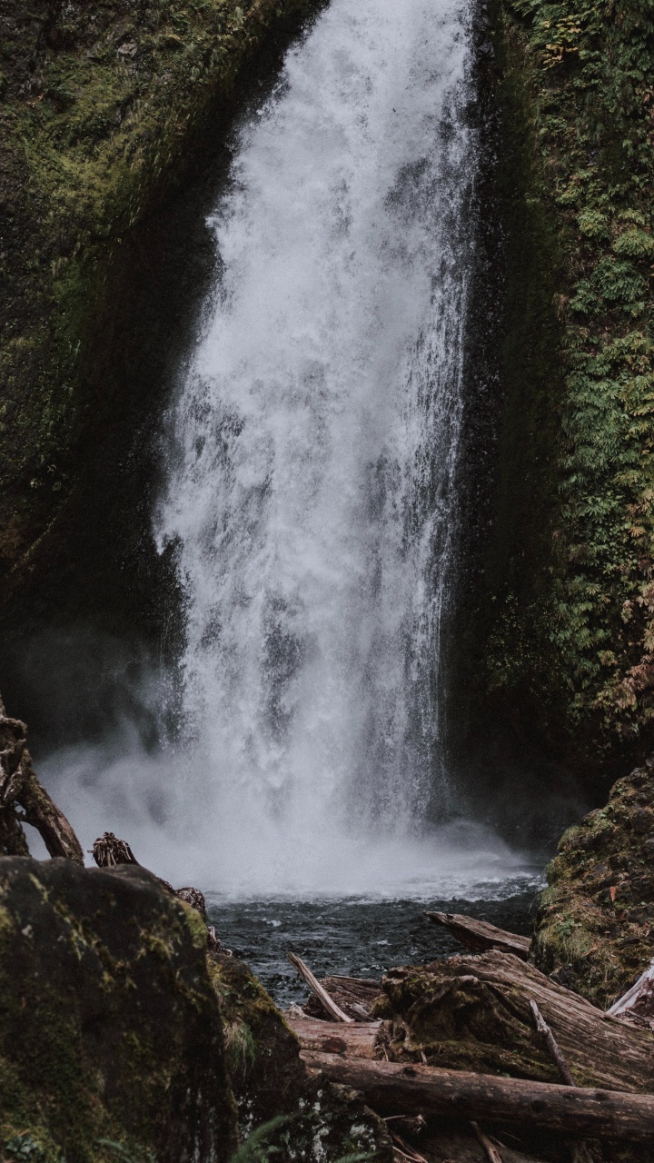 Обои водопад, водоем, вода, гидроресурсы, природа в разрешении 720x1280