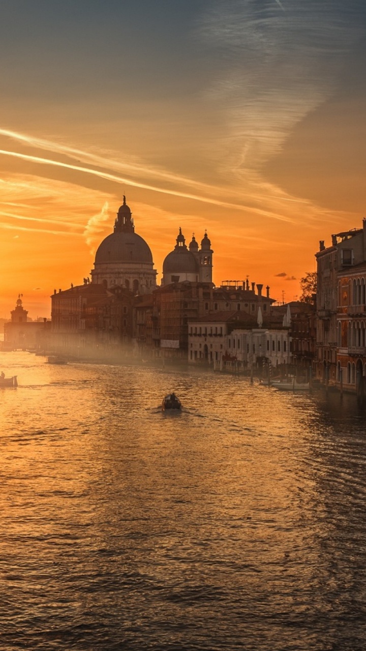 Обои Гранд-канал, водный путь, вода, закат, канал в разрешении 720x1280