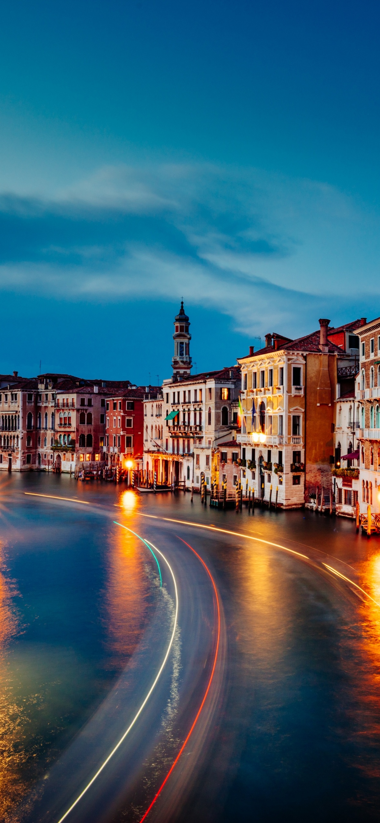 Обои Гранд-канал, водный путь, канал, отражение, городок в разрешении 1242x2688