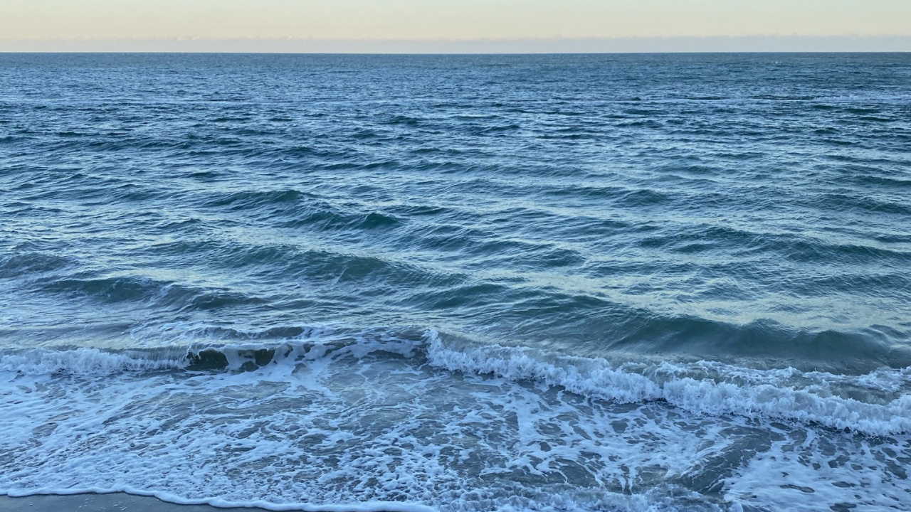 Обои море, жилье, Берлин, озеро Сен-Франсуа, Sainte-Praxde Quebec в разрешении 1280x720