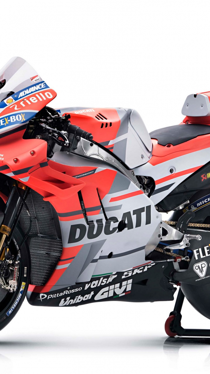 Обои Обтекатель мотоцикла, мотоцикл, дукати desmosedici, ducati, автомобильный экстерьер в разрешении 720x1280