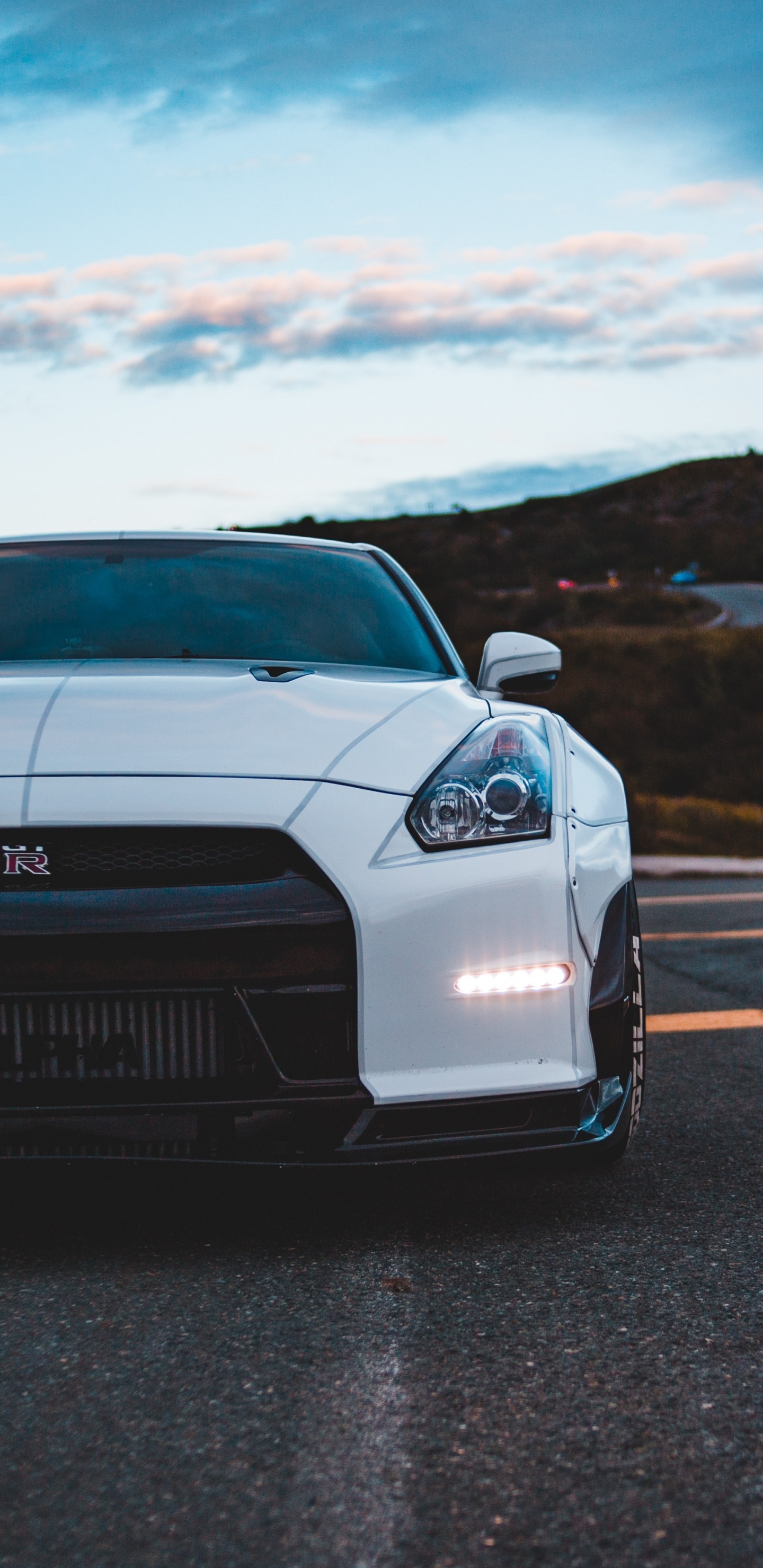 Обои спорткар, Ниссан, суперкар, кузов купе, nissan gt r в разрешении 1440x2960