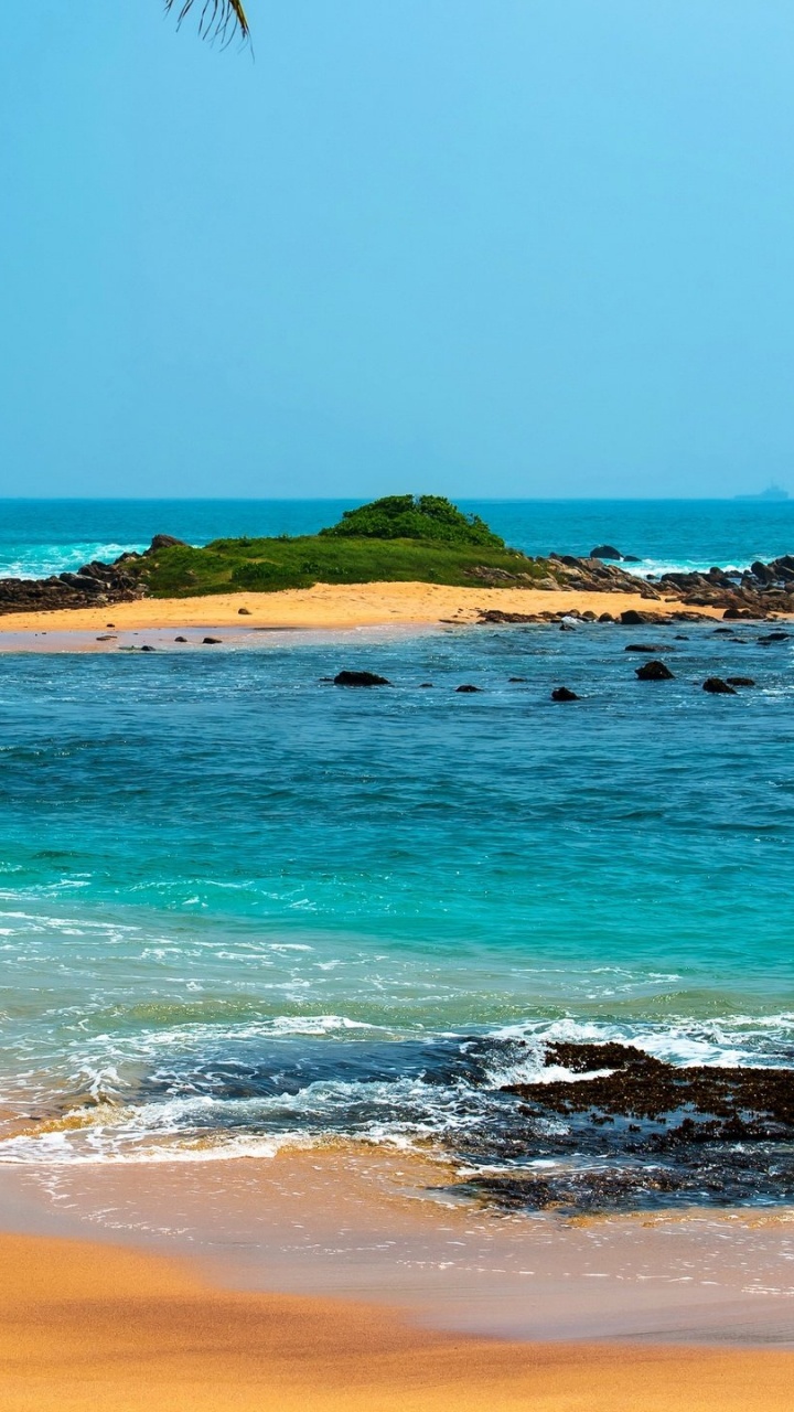 Обои водоем, пляж, море, берег, побережье в разрешении 720x1280