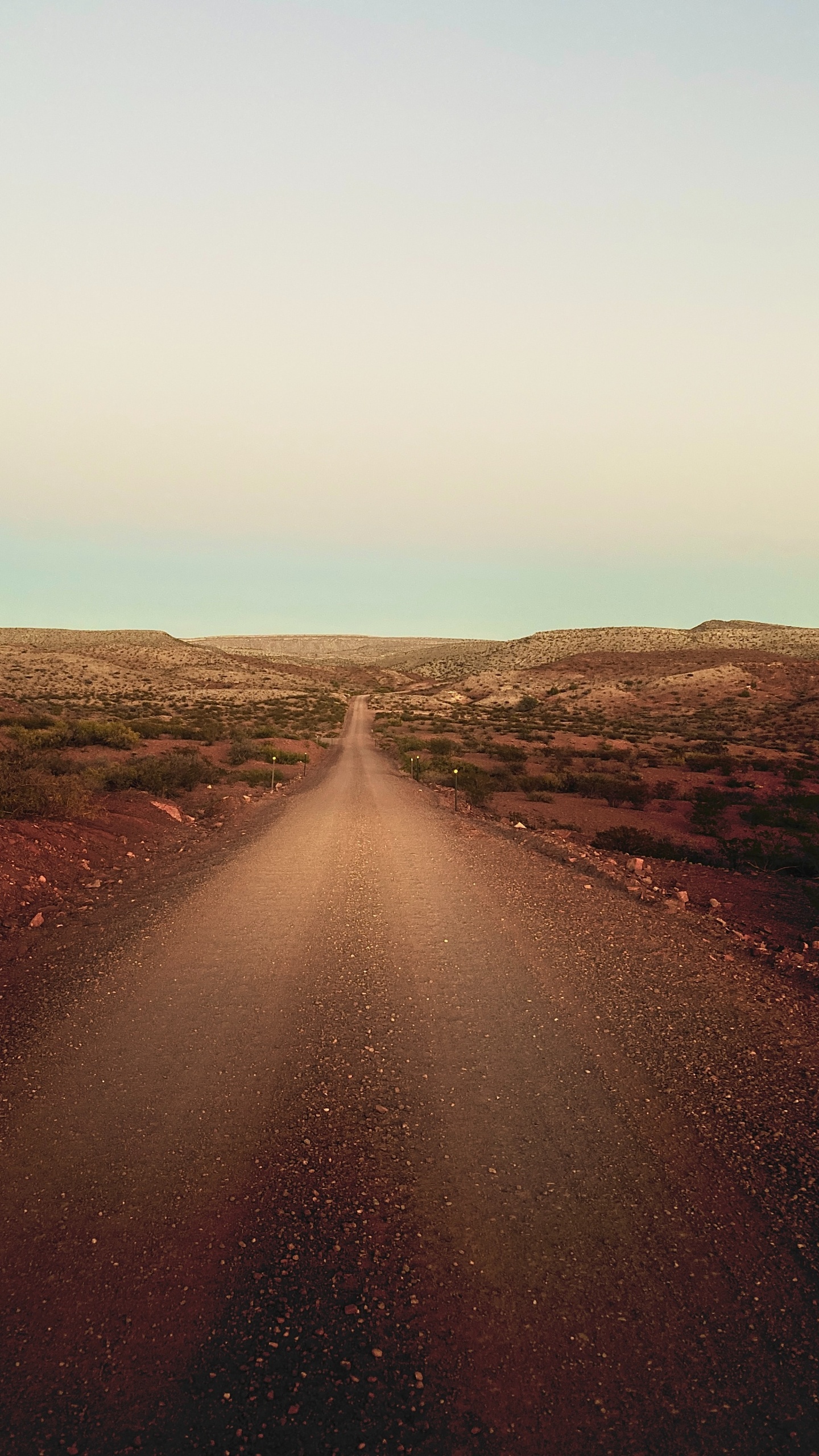 Обои небо, дорога, пейзаж, экорегион, инфраструктура в разрешении 1440x2560