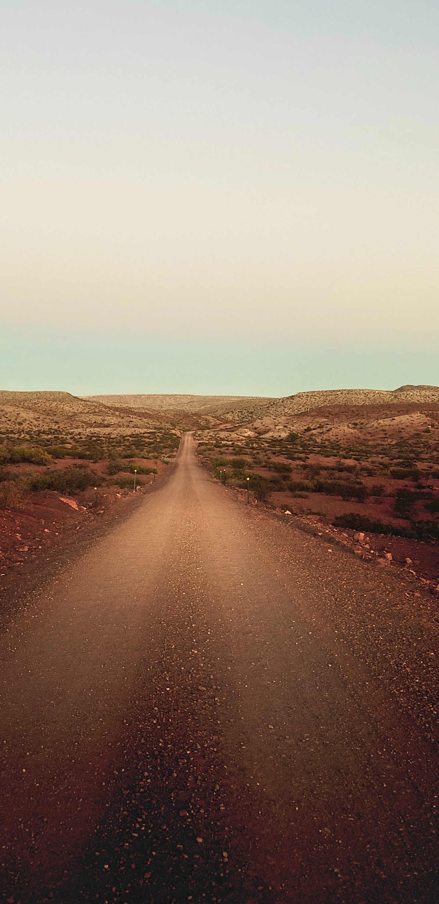 Обои небо, дорога, пейзаж, экорегион, инфраструктура в разрешении 1440x2960