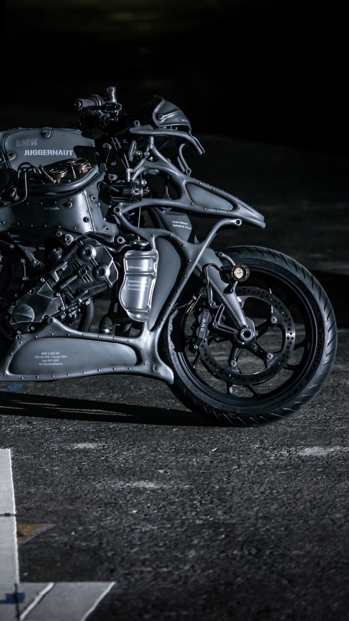 Обои Джаггернаут БМВ к 1600 ГТЛ, БМВ K 1600 ГТ, БМВ K 1600 GTL В, мотоцикл, автомобильные шины в разрешении 720x1280