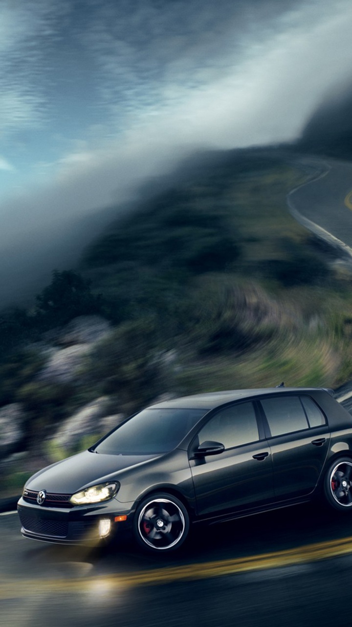 Обои Фольксваген ГТИ, Фольксваген, авто, Фольксваген Гольф ГТИ, катание в разрешении 720x1280