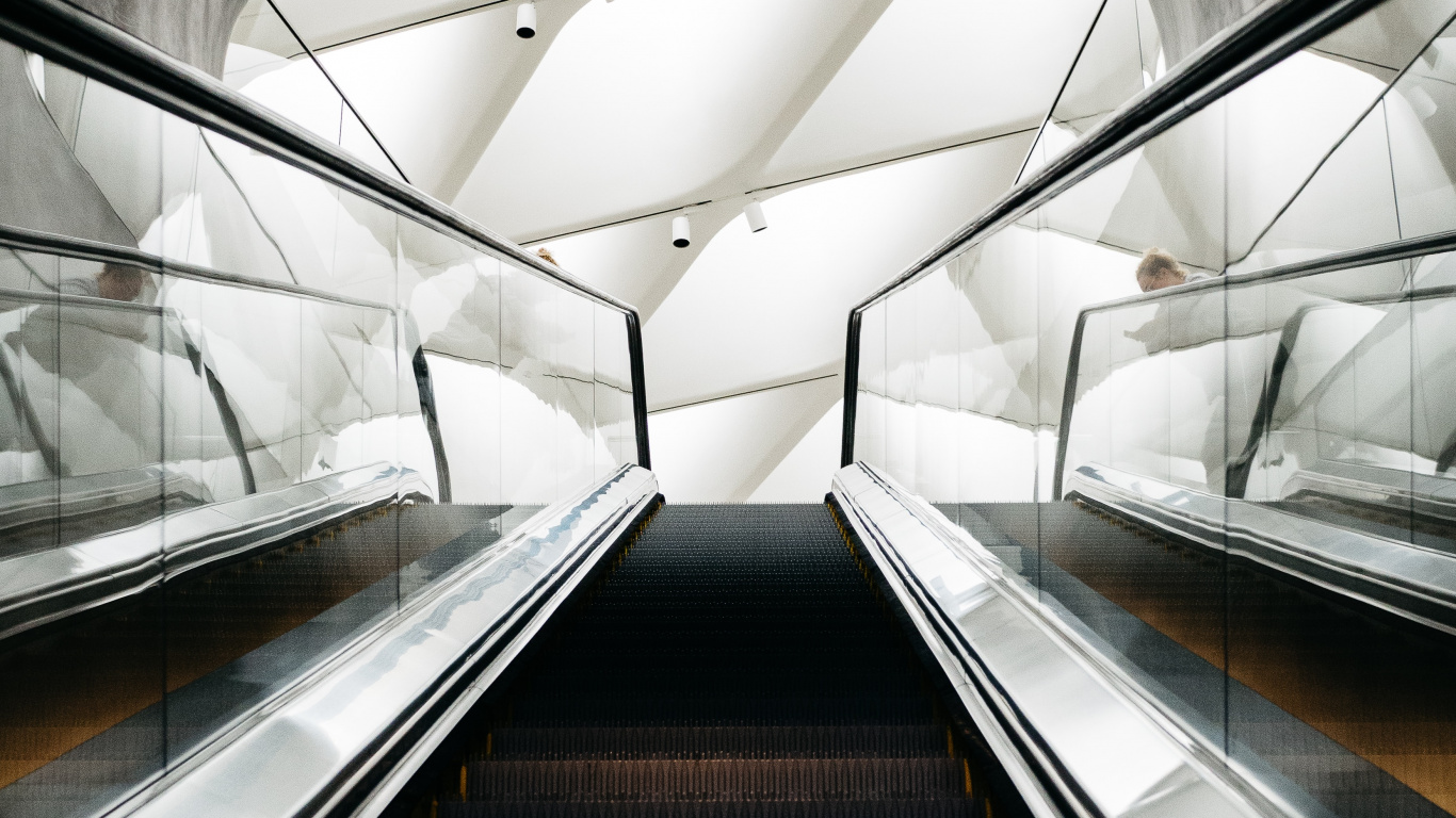 Обои эскалатор, поручень, архитектура, транспорт, линия в разрешении 1366x768