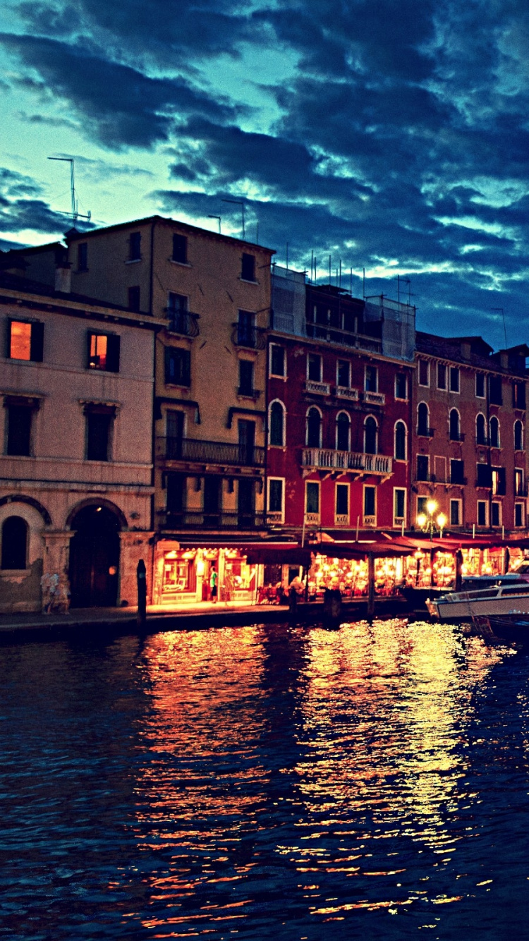 Обои мост Риальто, Гранд-канал, гондола, водный путь, отражение в разрешении 750x1334