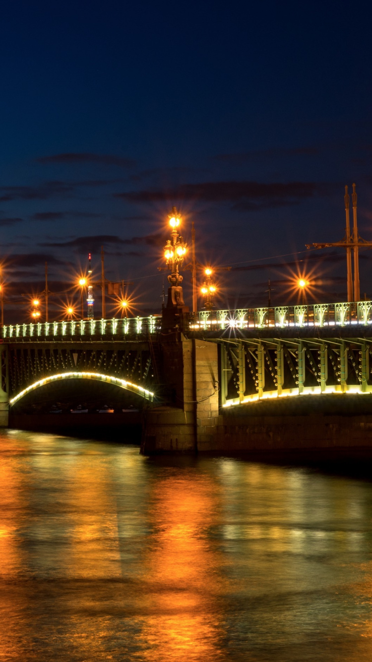 Обои отражение, Санкт Петербург, ночь, вода, мост в разрешении 750x1334