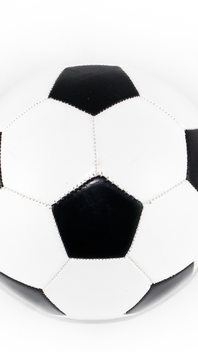 Обои мяч, футбол, футбольный мяч, палоун, спортивный инвентарь в разрешении 750x1334
