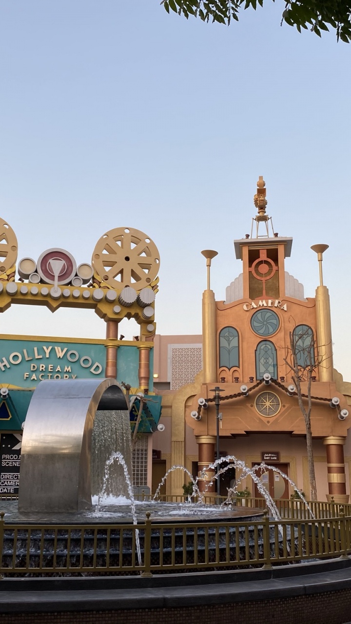 Обои аттракцион, достопримечательность, туризм, Уолта Диснея, отдых в разрешении 720x1280