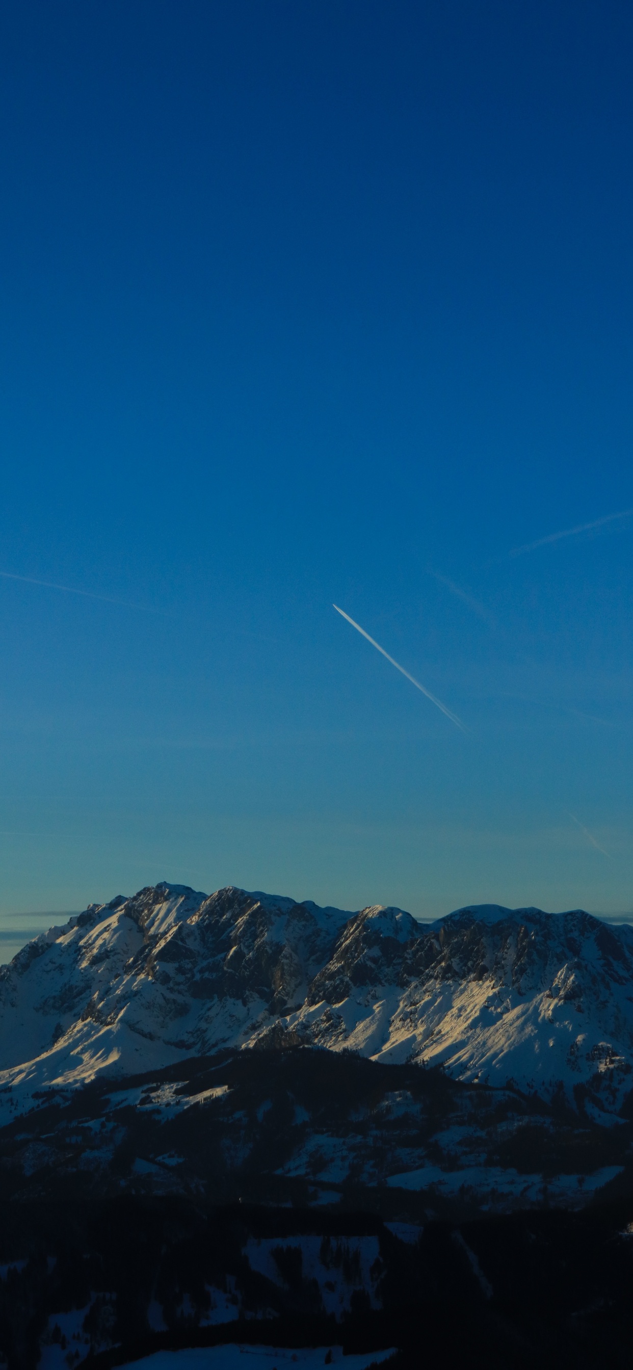 Обои горный рельеф, гора, синий, горный хребет, облако в разрешении 1242x2688