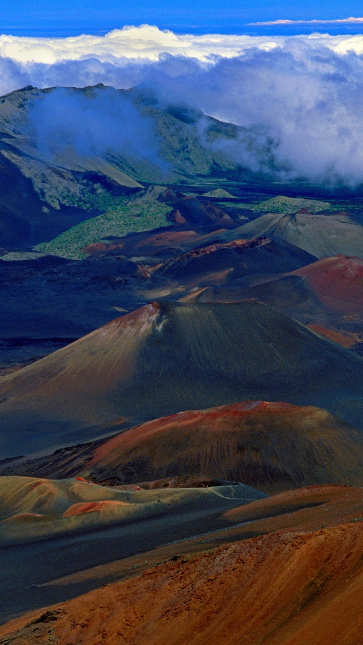 Обои кратер Халеакала, Haleakal, гора, нагорье, дикая местность в разрешении 720x1280