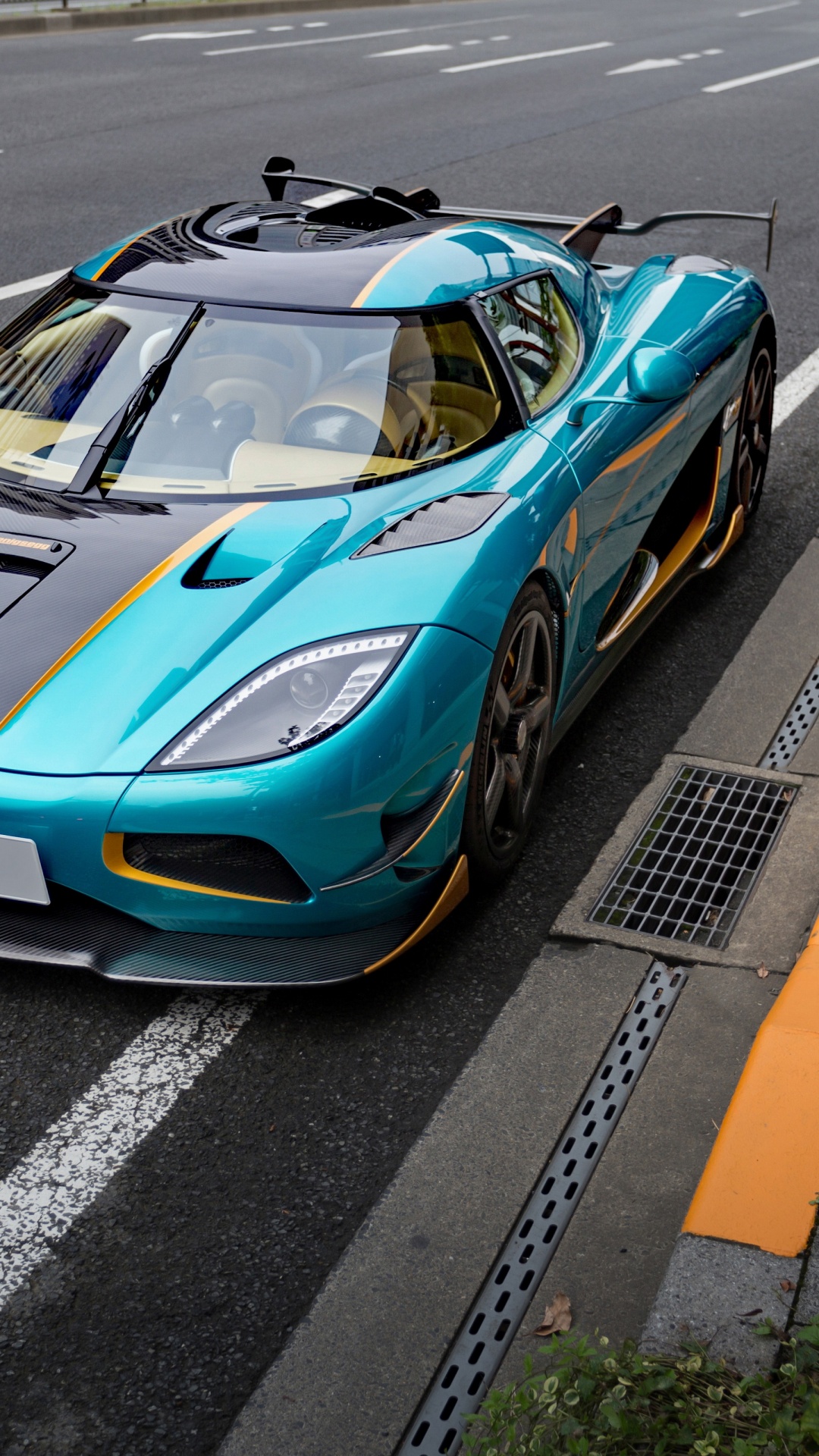 Обои Koenigsegg One 1, Кенигсегг, легковые автомобили, спорткар, Кенигсегг Йеско в разрешении 1080x1920