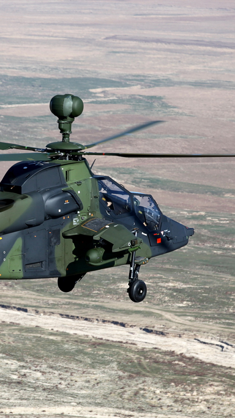 Обои Еврокоптер Тигр, винтокрылая машина, военный вертолет, воздушные силы, военный самолет в разрешении 750x1334