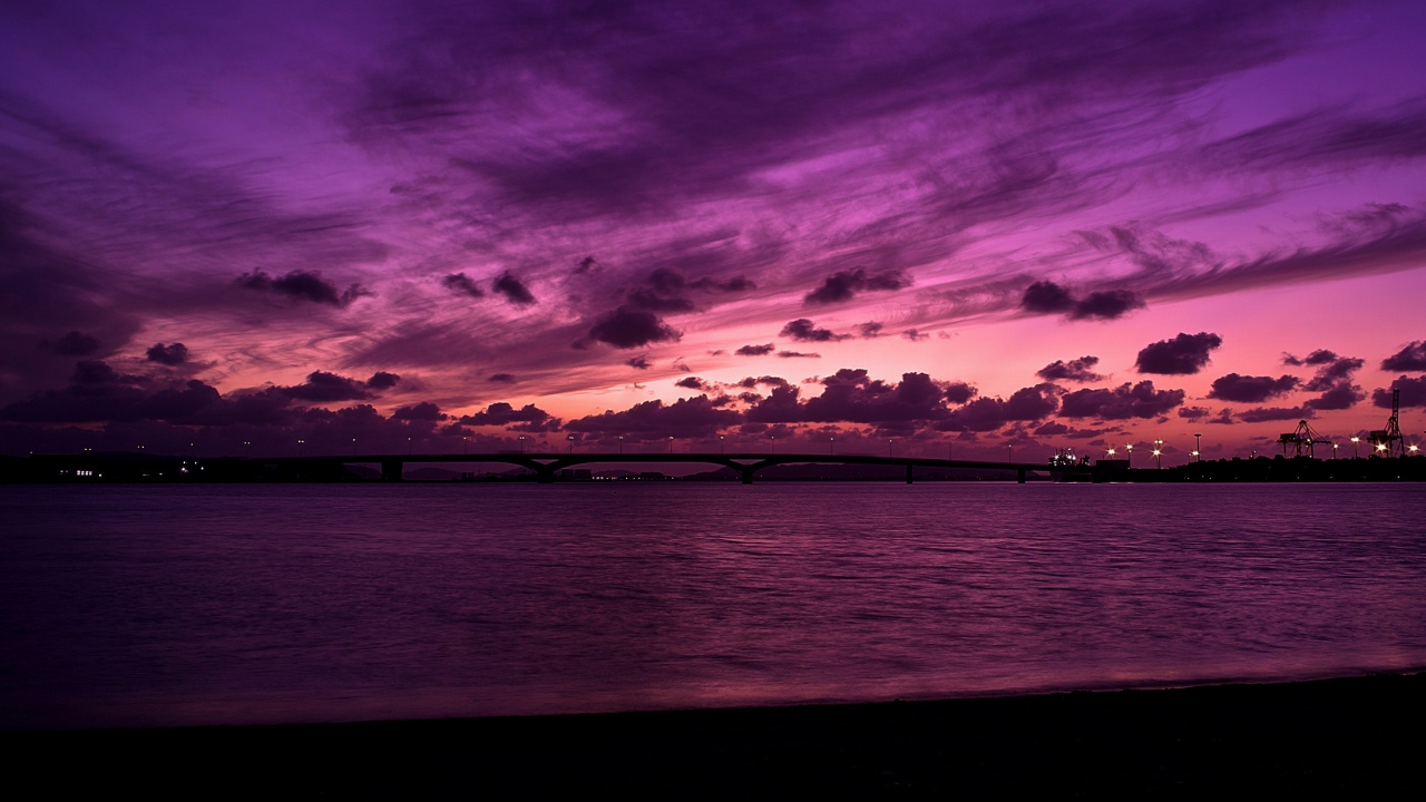 Обои фиолетовый небо, пурпур, послесвечение, горизонт, облако в разрешении 1280x720