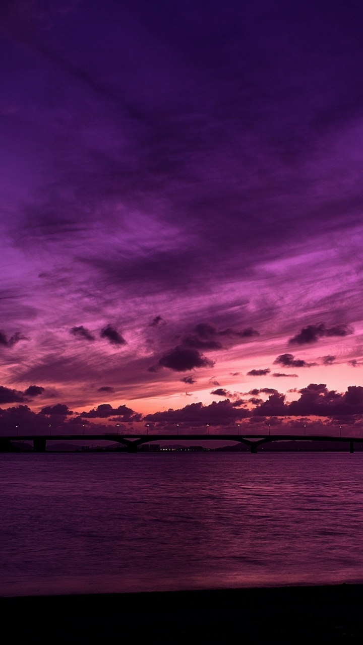 Обои фиолетовый небо, пурпур, послесвечение, горизонт, облако в разрешении 720x1280
