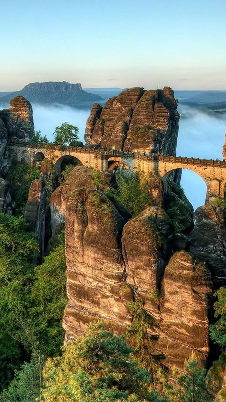 Обои Neurathen Замок, саксонская Швейцария, национальный парк, Эльба, природа в разрешении 720x1280