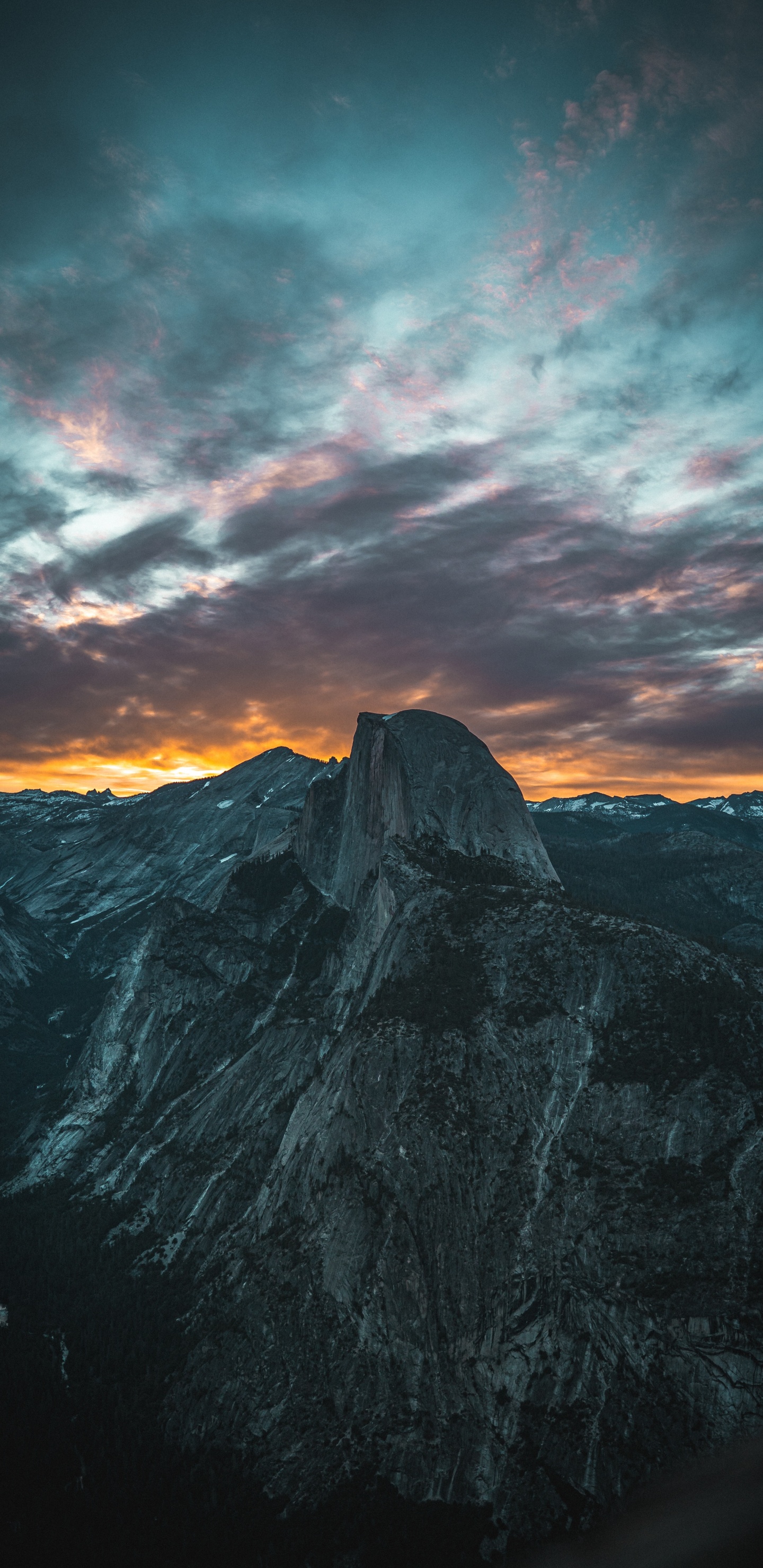 Обои природа, облако, гора, горный рельеф, горизонт в разрешении 1440x2960