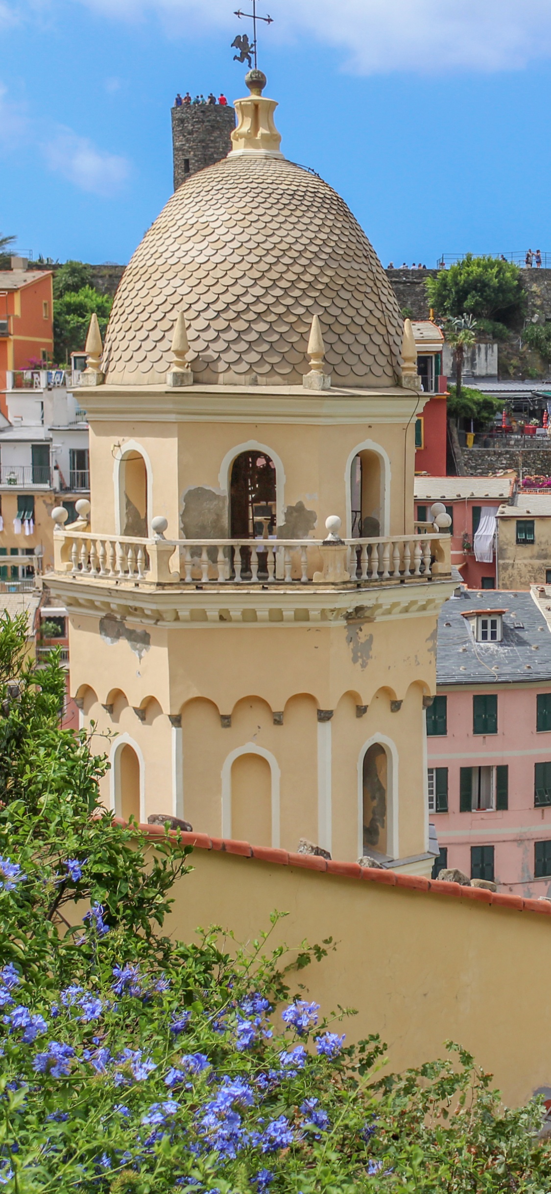 Обои Вернацца, достопримечательность, город, туризм, здание в разрешении 1125x2436