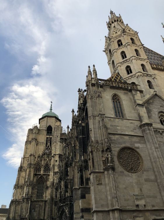 Обои хорошо известный, история, достопримечательность, архитектура, фасад в разрешении 1536x2048