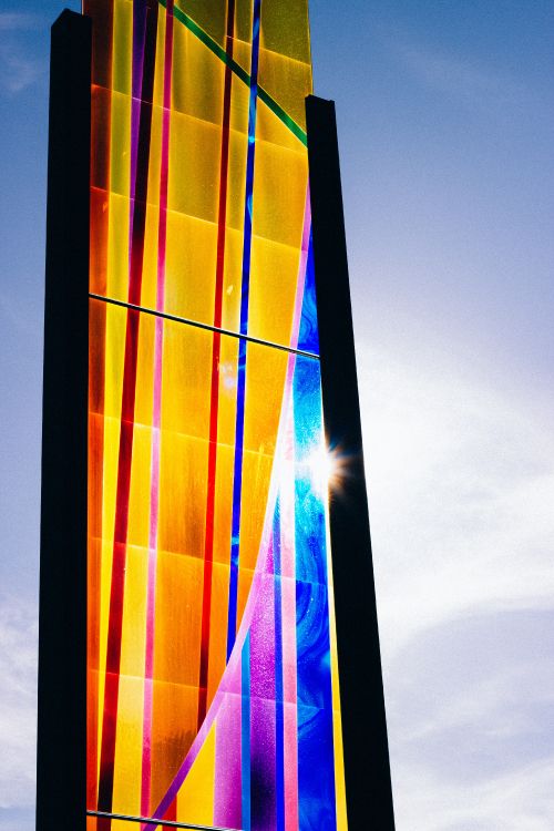 Обои синий, свет, желтый, архитектура, ориентир в разрешении 3456x5184