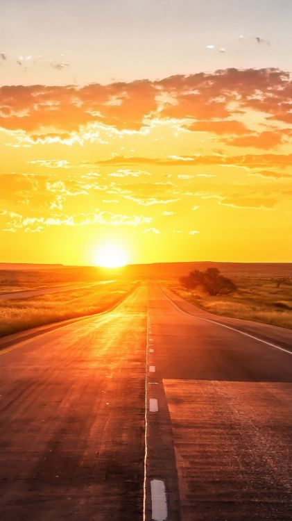 Обои облако, атмосфера, экорегион, послесвечение, природа в разрешении 1080x1920