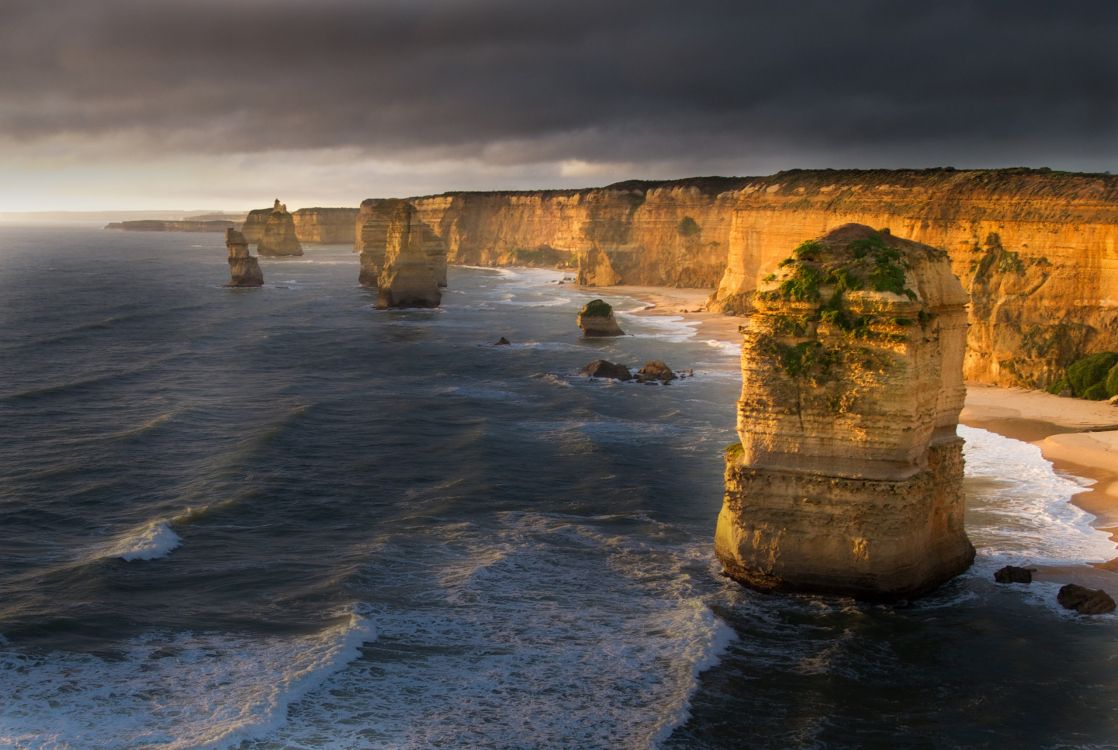 Обои обрыв, рок, море, побережье, берег в разрешении 2560x1717