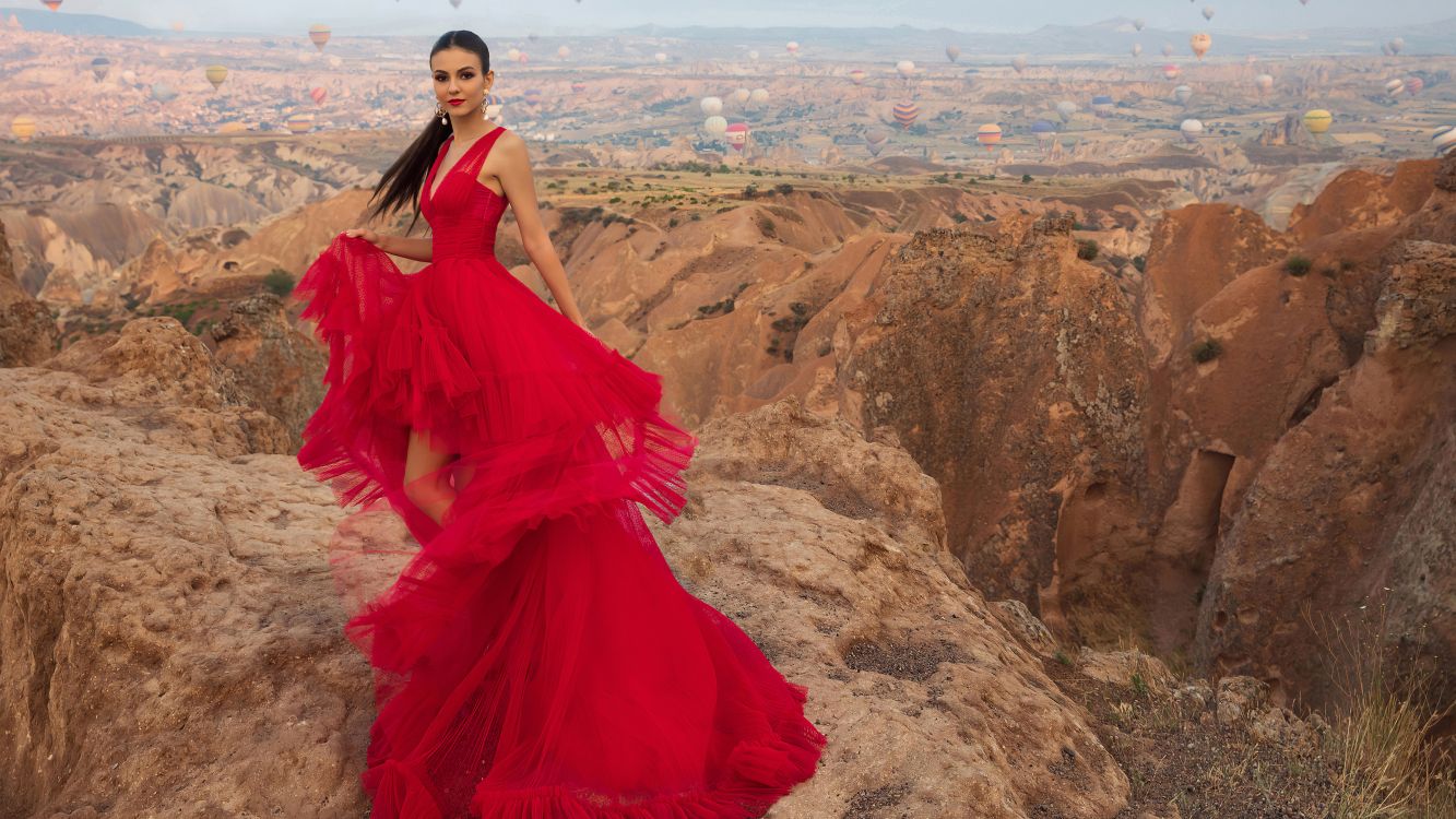 Обои Виктория Джастис, плечо, экорегион, Люди в природе, рукав в разрешении 3840x2160