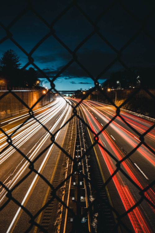 Обои свет, инфраструктура, дорога, транспорт, ночь в разрешении 3627x5442