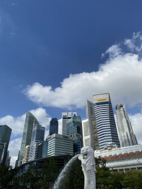 Обои башня, дневное время, свойство, городской район, облако в разрешении 1536x2048