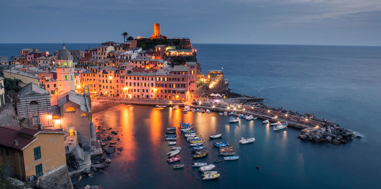 Обои Вернацца, море, город, туризм, побережье в разрешении 3402x1690