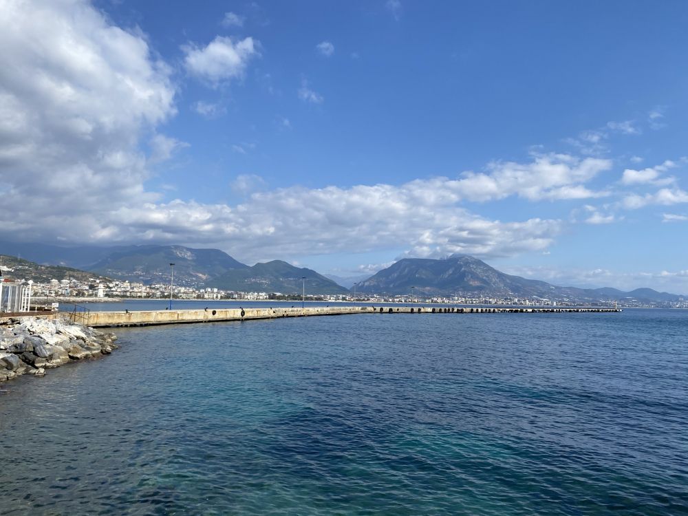 Обои кизилкуле, облако, вода, гидроресурсы, гора в разрешении 2048x1536